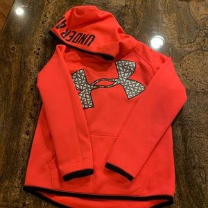 Under Armour‎ Hoody pink with black trim
